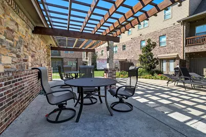 2665 Sherwood Drive, Lewisville, TX 75067 - Photo 32