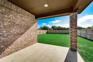 614 N 6th St, Gunter, TX 75058 - Photo 16