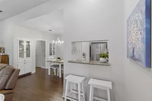 5843 Lake Point Dr, Arlington, TX 76016 - Photo 10