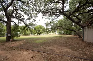 1311 Loving Hwy, Graham, TX 76450 - Photo 22