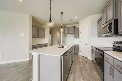 1829 Ruffian Road, Granbury, TX 76049 - Photo 12