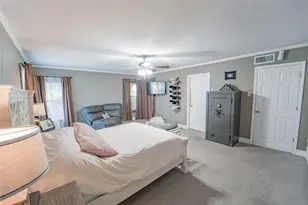 811 W Dyer St, Breckenridge, TX 76424 - Photo 16
