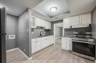 2800 Walker St, Fort Worth, TX 76105 - Photo 6