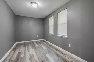 2800 Walker St, Fort Worth, TX 76105 - Photo 10