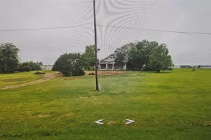 1421 Airport Rd, Sulphur Springs, TX 75482 - Photo 14