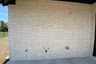 310 Devonshire Dr, Greenville, TX 75401 - Photo 34