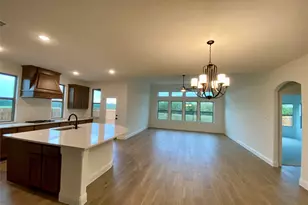 310 Devonshire Dr, Greenville, TX 75401 - Photo 14