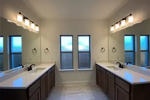 310 Devonshire Dr, Greenville, TX 75401 - Photo 20