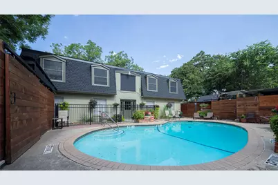 1717 N Locust Street #5, Denton, TX 76201 - Photo 1