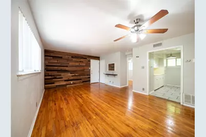 804 N Locust Street #B3, Denton, TX 76201 - Photo 1