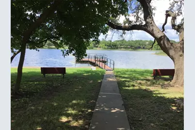 30075 Woodcrest Drive, Whitney, TX 76692 - Photo 10