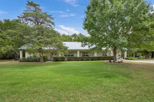 206 Clements Rd, Whitesboro, TX 76273 - Photo 4