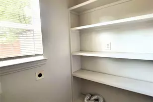 5233 Wellesley Ave, Fort Worth, TX 76107 - Photo 16