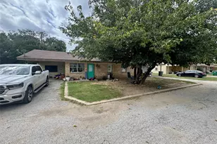 2001 S 1st, Clyde, TX 79510 - Photo 6