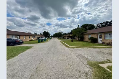 2001 S 1st, Clyde, TX 79510 - Photo 10