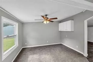 811 Winchester Dr, Moody, TX 76557 - Photo 4