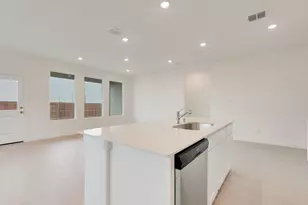 3917 Falcon Fld, Mesquite, TX 75181 - Photo 10