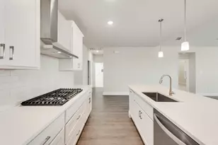 857 Blue Fescue Rd, Fort Worth, TX 76247 - Photo 8