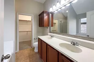 500 Maverick Dr, Lake Dallas, TX 75065 - Photo 4