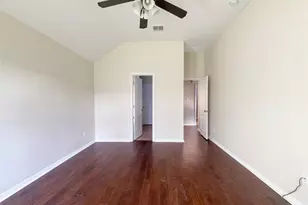 500 Maverick Dr, Lake Dallas, TX 75065 - Photo 10