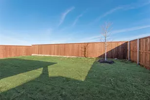 849 Blue Fescue Rd, Fort Worth, TX 76247 - Photo 30