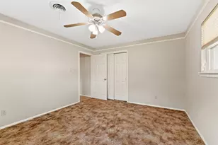 913 N Main St, Springtown, TX 76082 - Photo 26