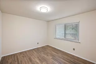 1036 Clinton St, Carrollton, TX 75007 - Photo 30