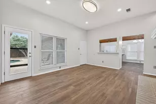 1036 Clinton St, Carrollton, TX 75007 - Photo 12