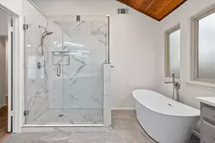 1036 Clinton St, Carrollton, TX 75007 - Photo 26