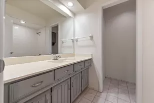 1036 Clinton St, Carrollton, TX 75007 - Photo 30