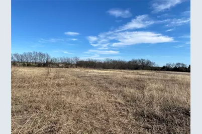 310 S May Street, Whitewright, TX 75491 - Photo 2