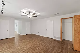 3827 Ashbury Ln, Bedford, TX 76021 - Photo 16