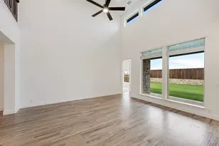 833 Blue Fescue Rd, Fort Worth, TX 76247 - Photo 8