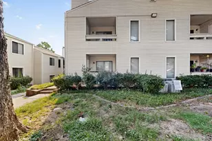 7431 Holly Hill Dr, Dallas, TX 75231 - Photo 30