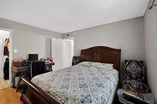 7431 Holly Hill Dr, Dallas, TX 75231 - Photo 22
