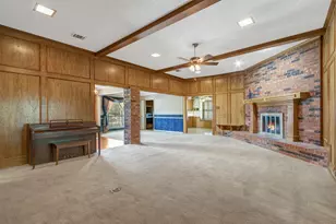 2101 Hunters Ridge, Carrollton, TX 75006 - Photo 6