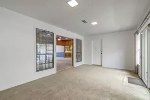 2101 Hunters Ridge, Carrollton, TX 75006 - Photo 24