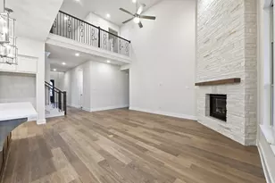 952 Alberta Spruce Rd, Fort Worth, TX 76247 - Photo 8