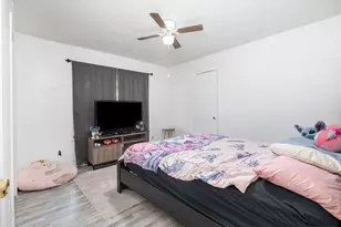 205 Royal Oaks Dr, Greenville, TX 75402 - Photo 12