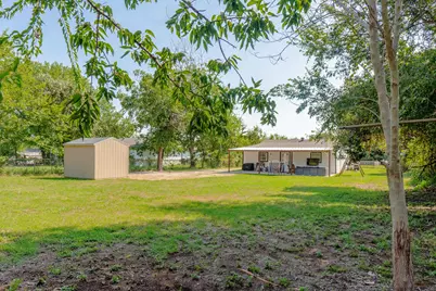 205 Oregon Avenue, Azle, TX 76020 - Photo 36