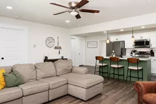 205 Oregon Ave, Azle, TX 76020 - Photo 10