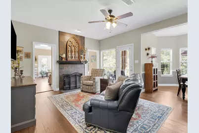 626 Briar Court, Kennedale, TX 76060 - Photo 4