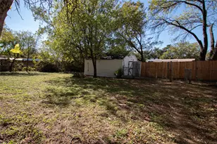 6546 Overlook Dr, Dallas, TX 75227 - Photo 20