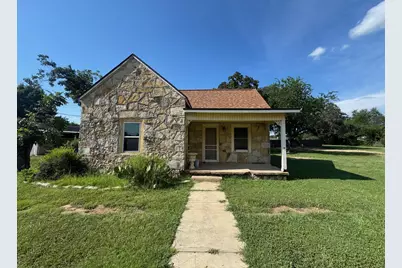 506 Ninth Street, Hico, TX 76457 - Photo 1