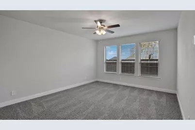 9217 Gossamer St, McKinney, TX 75071 - Photo 10