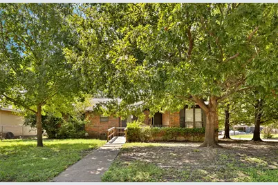 9510 Crestshire Drive, Dallas, TX 75227 - Photo 1