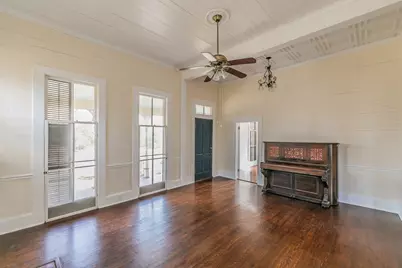 511 S Royall Street, Palestine, TX 75801 - Photo 14