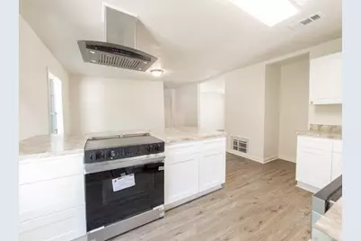 5713 Madge Place, Haltom City, TX 76117 - Photo 8