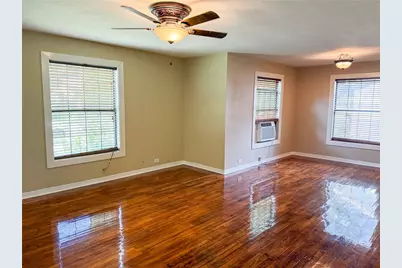 104 Dixon Street, Cleburne, TX 76033 - Photo 8