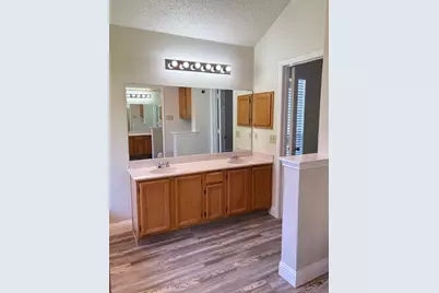 2200 Belton Drive, Arlington, TX 76018 - Photo 10
